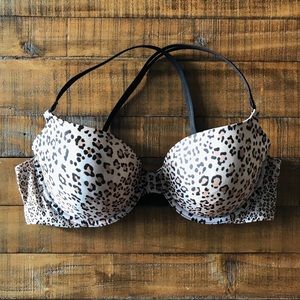 Victoria’s Secret 36C leopard print bra